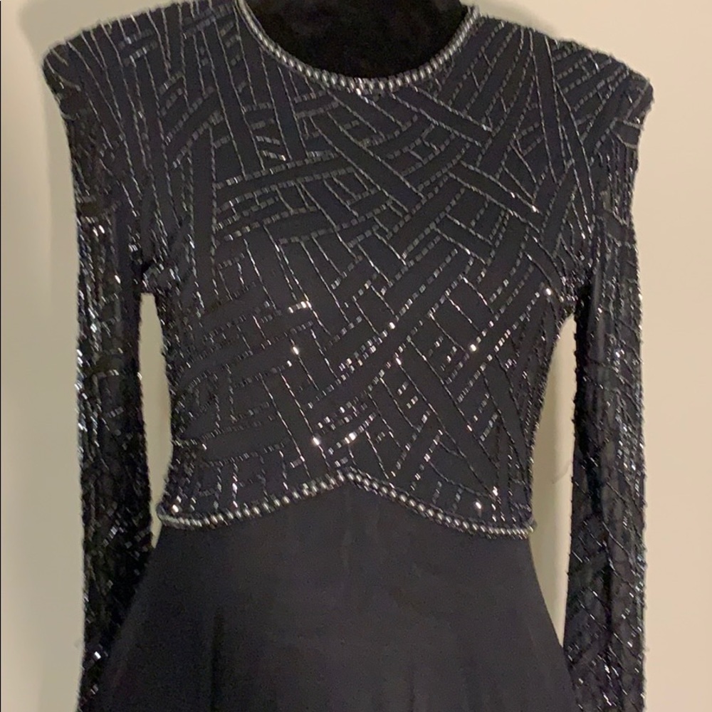 Victoria size 8 100% rayon